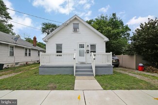 335 W Washington St, Paulsboro, NJ 08066