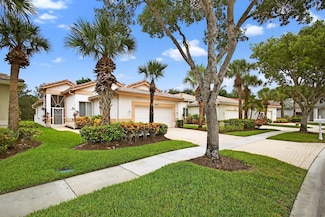 9228 Clipper Ct, West Palm Beach, FL 33411