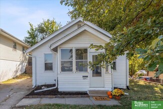 5841 Ruggles St, Omaha, NE 68104