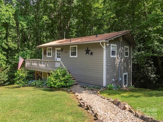 1131 Laurel Branch Rd, Waynesville, NC 28785