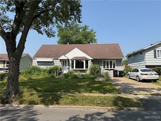 14 Dolphann Dr, Tonawanda, NY 14150