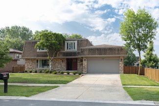 3145 Hillside Ln, Darien, IL 60561