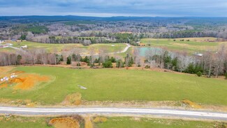 503 Snowy Meadow Ln, Soddy Daisy, TN 37379