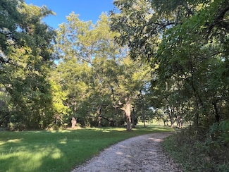 3765 Sooner Rd, Davis, OK 73030