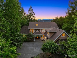 3969 Palomino Dr NE, Bainbridge Island, WA 98110