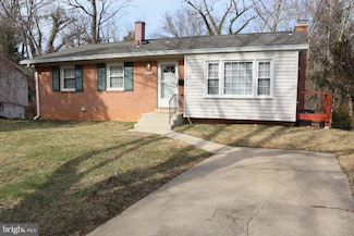 5605 Pier Dr, Rockville, MD 20851