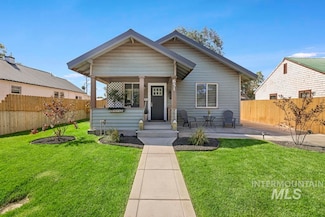 651 2nd Ave W, Twin Falls, ID 83301