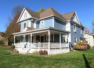 89 E Tioga St, Canton, PA 17724