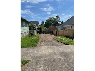 5536 NE Flanders St, Portland, OR 97213