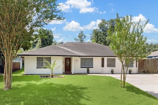 9711 Long Branch Ln, Houston, TX 77055