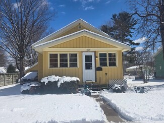 1229 S 6th Ave, Wausau, WI 54401