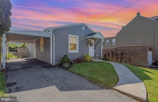 421 Carroll St, Reading, PA 19611