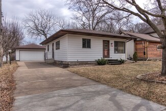 711 1st St E, Altoona, WI 54720