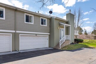 5602 Sanibel Dr, Hopkins, MN 55343