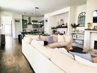 1606B Essex Ave, Nashville, TN 37216