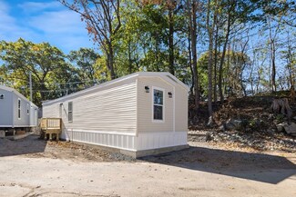103 Newbury St Unit 36, Danvers, MA 01923