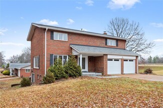 7025 Lakeside Hills Dr, Florissant, MO 63033