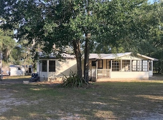 11821 SE 123rd Ave, Ocklawaha, FL 32179