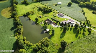 527 Garrison Ln, Bloomfield, KY 40008