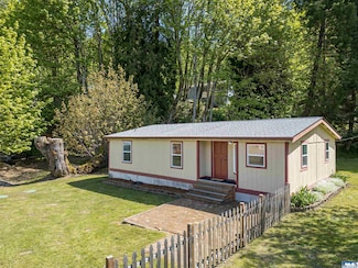 53 Rosewood Ln, Port Angeles, WA 98362