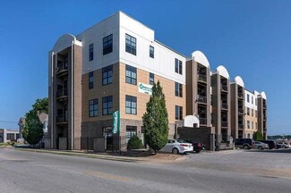 623 W Walnut St Unit 301, Springfield, MO 65806