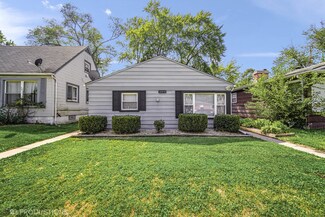 16814 Crane Ave, Hazel Crest, IL 60429