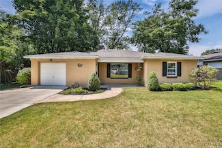 120 Farber Ln, Buffalo, NY 14221