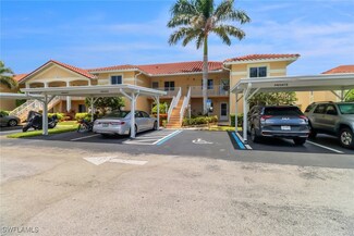 196 Furse Lakes Cir Unit 6, Naples, FL 34104