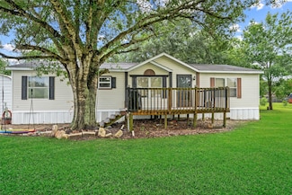 1516 Avenue J, Danbury, TX 77534