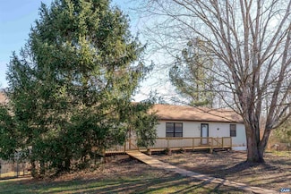 430 Truslows Ln, Nellysford, VA 22958