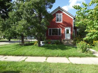 101 North St, East Dundee, IL 60118