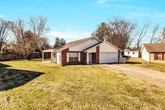211 Paramount Cir, Maryville, TN 37804