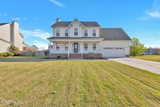 111 New Castle Dr, Jacksonville, NC 28540