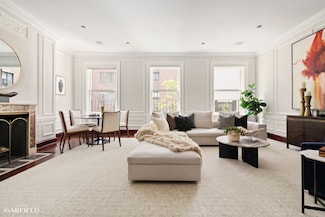 2 E 80th St Unit 7, New York, NY 10075