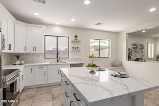 1332 E Cassia Ln, Gilbert, AZ 85298