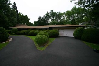 12000 S 69th Ave, Palos Heights, IL 60463