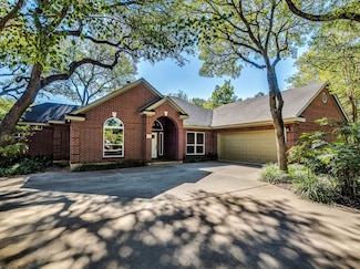 201 Dewberry Cove, Buda, TX 78610