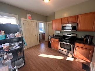 374 Highland Ave Unit 1, Somerville, MA 02144