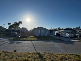 4005 Sunrise Dr S, Saint Petersburg, FL 33705