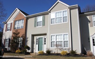 26 Haverford Ct Unit 2, Freehold, NJ 07728