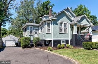114 S Lenola Rd, Moorestown, NJ 08057