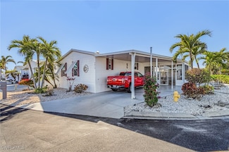 3073 Sloop Ln, Saint James City, FL 33956