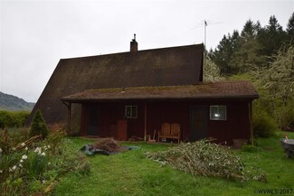38112 Franklin Butte Rd, Scio, OR 97374