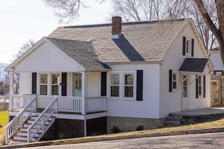 485 N 8th St, Wytheville, VA 24382