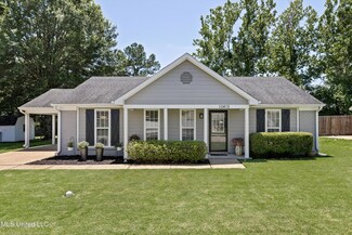 10415 Oak Leaf Dr, Olive Branch, MS 38654