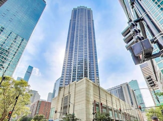 512 N Mcclurg Ct Unit 1704, Chicago, IL 60611