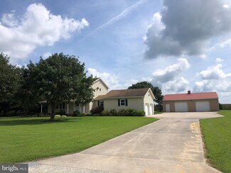36233 Robin Hood Rd, Delmar, DE 19940