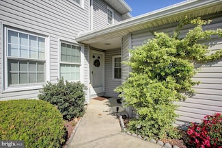 2611 Shingus Cir, Mechanicsburg, PA 17055