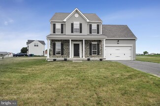8 Tiburan Ct, Felton, DE 19943