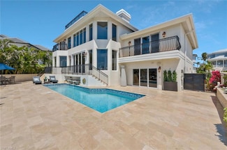 152 Conners Ave, Naples, FL 34108